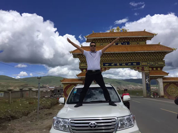 川藏线旅游租车享受轻松自在的自驾游